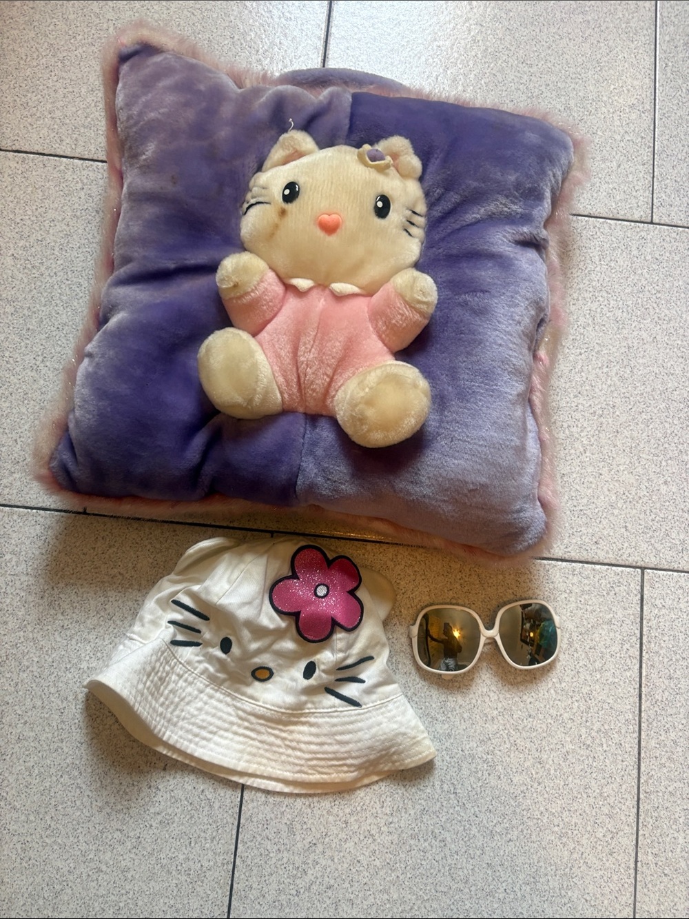 Hello Kitty bundle 3 d Pillow - Purple &Pink , beach hat & sunglasses